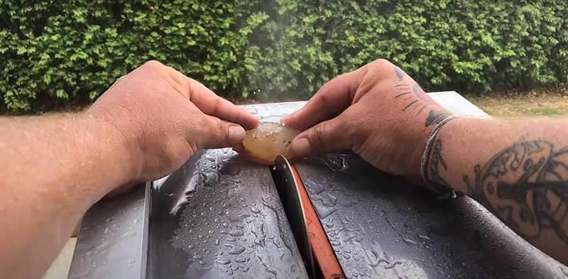 you can cut Rocks with a tile saw