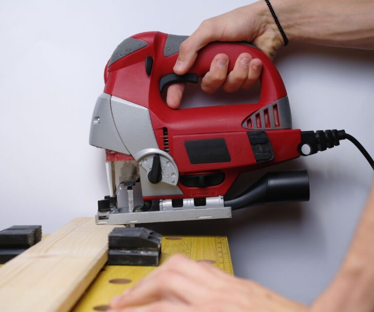 Best Jigsaw Blades for Plywood, MDF, Hardwood, & Softwood